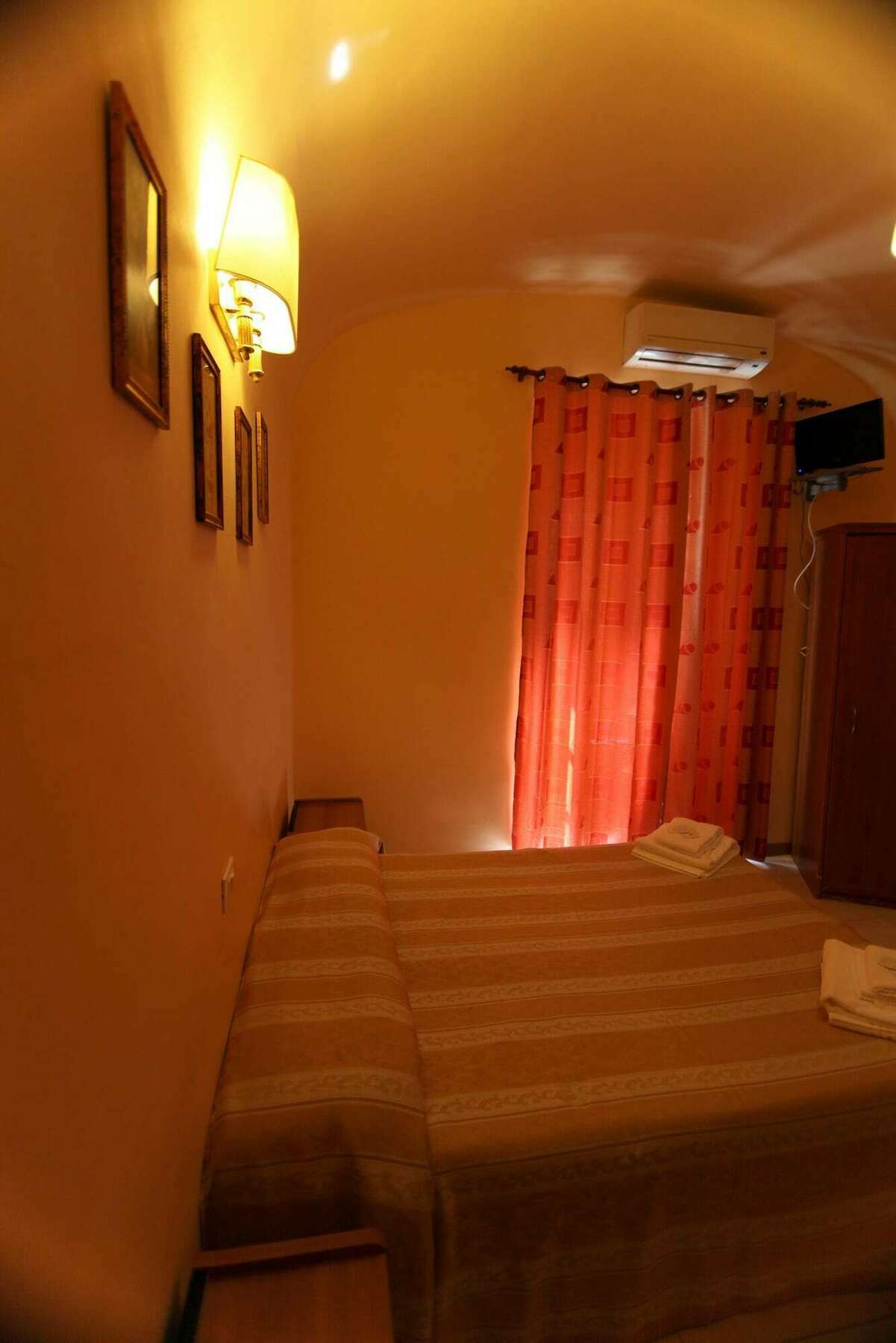 Hostel Pink Floyd โรม ภายนอก รูปภาพ